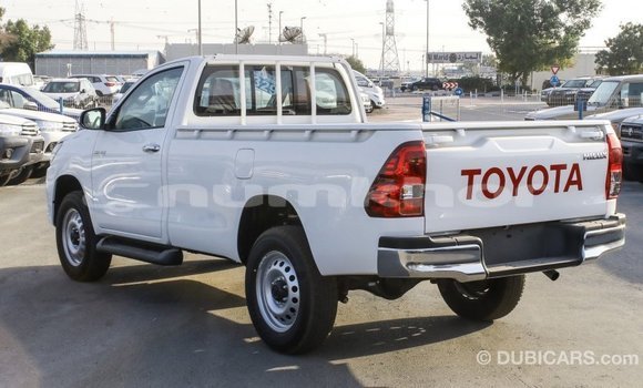 Buy Import Toyota Hilux White Car in Import - Dubai in Bumthang Buy Import Toyota Hilux White Car in Import - Dubai in Bumthang