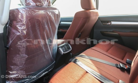 Buy Import Toyota Hilux White Car in Import - Dubai in Bumthang Buy Import Toyota Hilux White Car in Import - Dubai in Bumthang