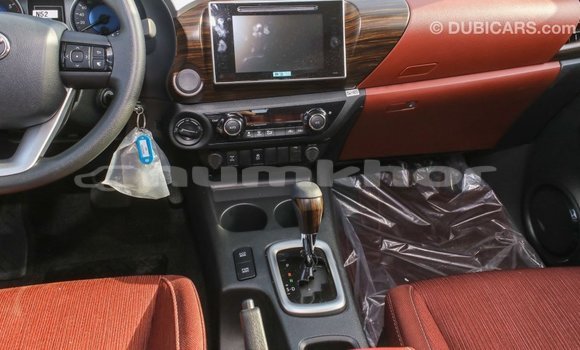 Buy Import Toyota Hilux White Car in Import - Dubai in Bumthang Buy Import Toyota Hilux White Car in Import - Dubai in Bumthang