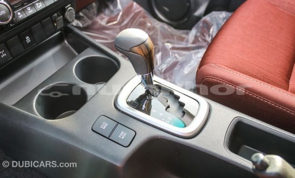 Buy Import Toyota Hilux White Car in Import - Dubai in Bumthang Buy Import Toyota Hilux White Car in Import - Dubai in Bumthang