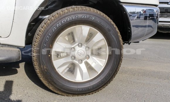 Buy Import Toyota Hilux White Car in Import - Dubai in Bumthang Buy Import Toyota Hilux White Car in Import - Dubai in Bumthang