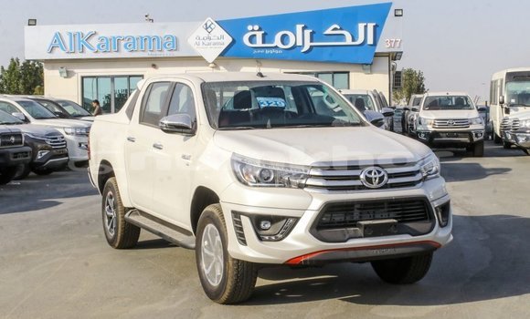 Buy Import Toyota Hilux White Car in Import - Dubai in Bumthang Buy Import Toyota Hilux White Car in Import - Dubai in Bumthang