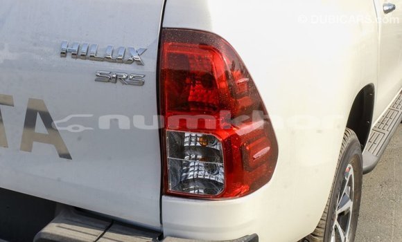 Buy Import Toyota Hilux White Car in Import - Dubai in Bumthang Buy Import Toyota Hilux White Car in Import - Dubai in Bumthang