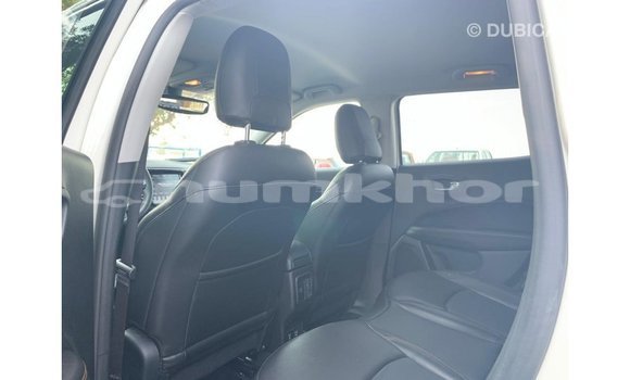 Buy Import Jeep Compass White Car in Import - Dubai in Bumthang Buy Import Jeep Compass White Car in Import - Dubai in Bumthang