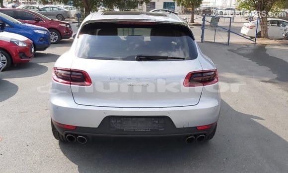 Buy Import Porsche Macan Other Car in Import - Dubai in Bumthang Buy Import Porsche Macan Other Car in Import - Dubai in Bumthang