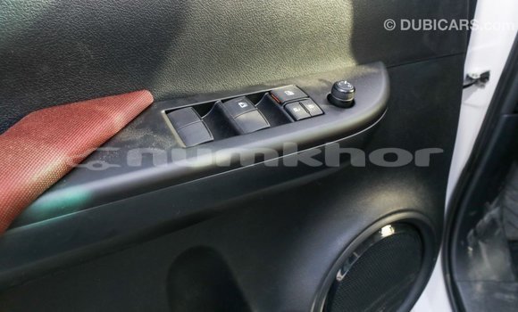 Buy Import Toyota Hilux White Car in Import - Dubai in Bumthang Buy Import Toyota Hilux White Car in Import - Dubai in Bumthang