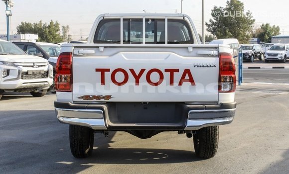 Buy Import Toyota Hilux White Car in Import - Dubai in Bumthang Buy Import Toyota Hilux White Car in Import - Dubai in Bumthang