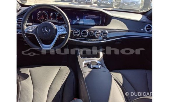 Buy Import Mercedes-Benz 190 Black Car in Import - Dubai in Bumthang Buy Import Mercedes-Benz 190 Black Car in Import - Dubai in Bumthang