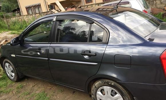Buy Used Hyundai Accent Black Car in Thimphu in Timphu Buy Used Hyundai Accent Black Car in Thimphu in Timphu