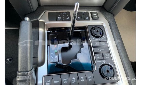 Buy Import Toyota Land Cruiser Black Car in Import - Dubai in Bumthang Buy Import Toyota Land Cruiser Black Car in Import - Dubai in Bumthang