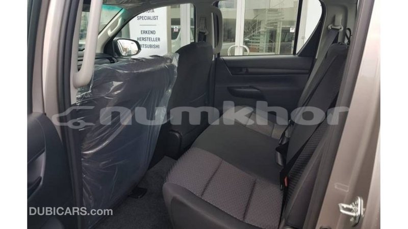Big with watermark toyota hilux bumthang import dubai 3285