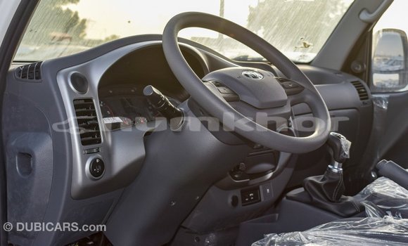 Buy Import Kia Carens White Car in Import - Dubai in Bumthang Buy Import Kia Carens White Car in Import - Dubai in Bumthang