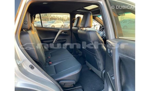 Buy Import Toyota 4Runner Other Car in Import - Dubai in Bumthang Buy Import Toyota 4Runner Other Car in Import - Dubai in Bumthang