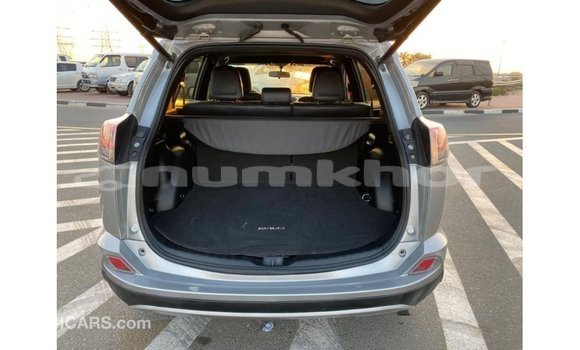 Buy Import Toyota 4Runner Other Car in Import - Dubai in Bumthang Buy Import Toyota 4Runner Other Car in Import - Dubai in Bumthang