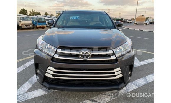 Buy Import Toyota Highlander Other Car in Import - Dubai in Bumthang Buy Import Toyota Highlander Other Car in Import - Dubai in Bumthang