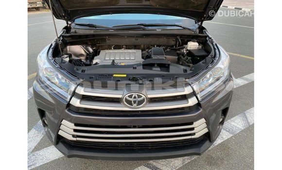 Buy Import Toyota Highlander Other Car in Import - Dubai in Bumthang Buy Import Toyota Highlander Other Car in Import - Dubai in Bumthang