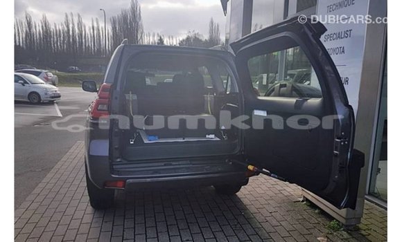 Buy Import Toyota Prado Black Car in Import - Dubai in Bumthang Buy Import Toyota Prado Black Car in Import - Dubai in Bumthang