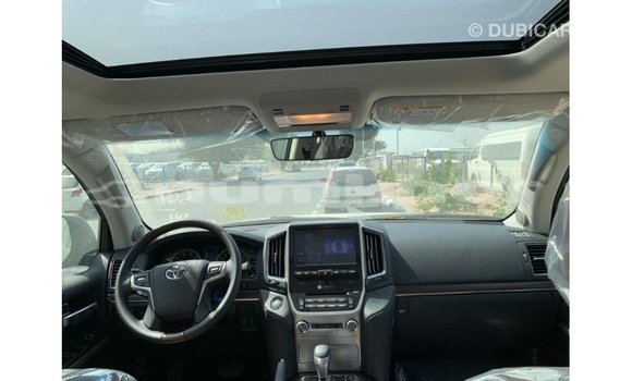 Buy Import Toyota Land Cruiser Black Car in Import - Dubai in Bumthang Buy Import Toyota Land Cruiser Black Car in Import - Dubai in Bumthang