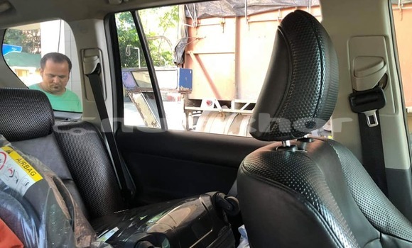 Buy Used Toyota Land Cruiser Prado White Car in Thimphu in Timphu Buy Used Toyota Land Cruiser Prado White Car in Thimphu in Timphu