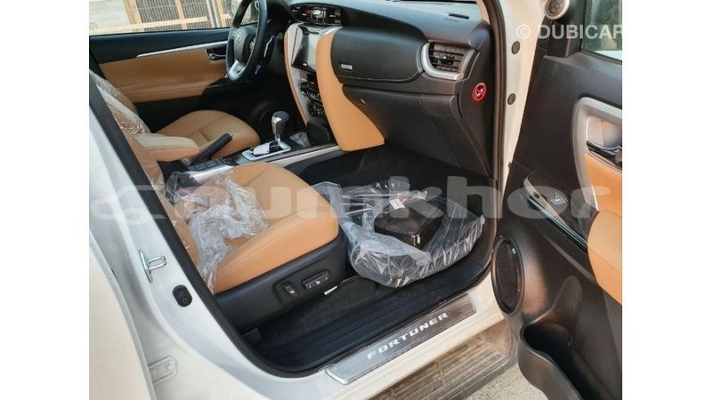 Big with watermark toyota fortuner bumthang import dubai 3305