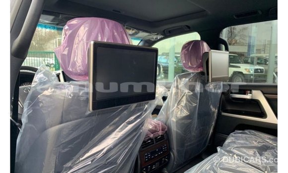 Buy Import Toyota Land Cruiser Black Car in Import - Dubai in Bumthang Buy Import Toyota Land Cruiser Black Car in Import - Dubai in Bumthang