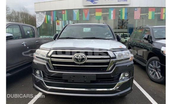 Buy Import Toyota Land Cruiser Black Car in Import - Dubai in Bumthang Buy Import Toyota Land Cruiser Black Car in Import - Dubai in Bumthang