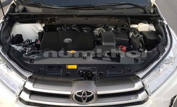 Buy Import Toyota Highlander White Car in Import - Dubai in Bumthang Buy Import Toyota Highlander White Car in Import - Dubai in Bumthang