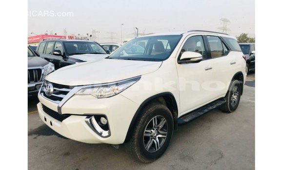Buy Import Toyota Fortuner White Car in Import - Dubai in Bumthang Buy Import Toyota Fortuner White Car in Import - Dubai in Bumthang