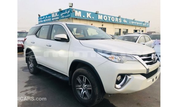 Buy Import Toyota Fortuner White Car in Import - Dubai in Bumthang Buy Import Toyota Fortuner White Car in Import - Dubai in Bumthang