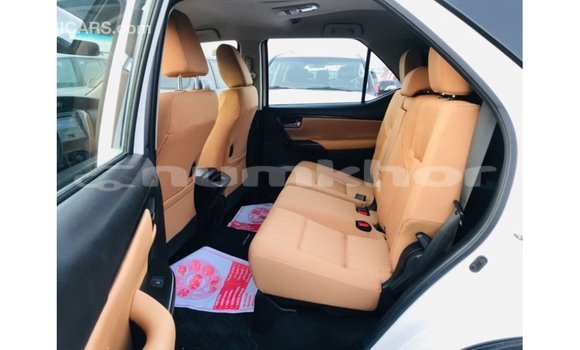 Buy Import Toyota Fortuner White Car in Import - Dubai in Bumthang Buy Import Toyota Fortuner White Car in Import - Dubai in Bumthang