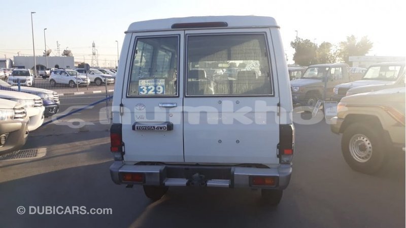 Big with watermark toyota land cruiser bumthang import dubai 3319