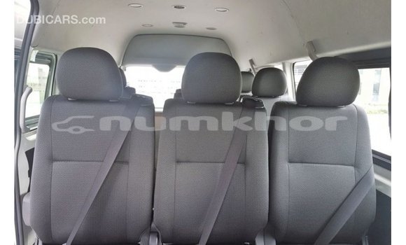 Buy Import Toyota Hiace White Car in Import - Dubai in Bumthang Buy Import Toyota Hiace White Car in Import - Dubai in Bumthang
