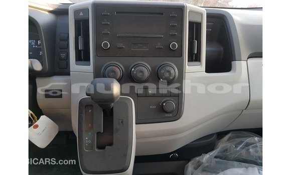 Buy Import Toyota Hiace White Car in Import - Dubai in Bumthang Buy Import Toyota Hiace White Car in Import - Dubai in Bumthang