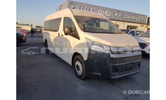 Buy Import Toyota Hiace White Car in Import - Dubai in Bumthang Buy Import Toyota Hiace White Car in Import - Dubai in Bumthang