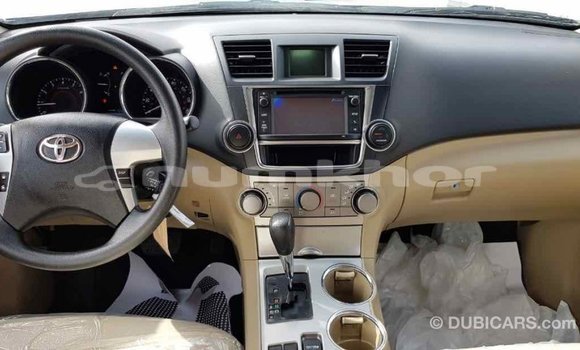 Buy Import Toyota Highlander Black Car in Import - Dubai in Bumthang Buy Import Toyota Highlander Black Car in Import - Dubai in Bumthang