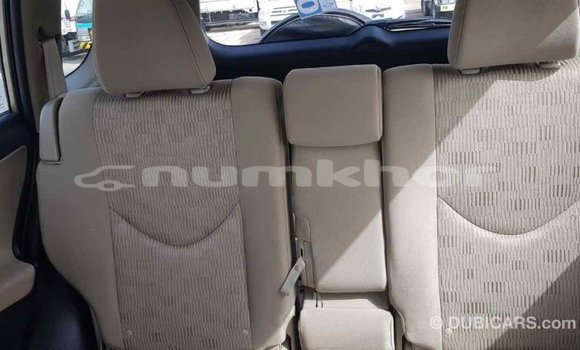 Buy Import Toyota RAV4 Other Car in Import - Dubai in Bumthang Buy Import Toyota RAV4 Other Car in Import - Dubai in Bumthang