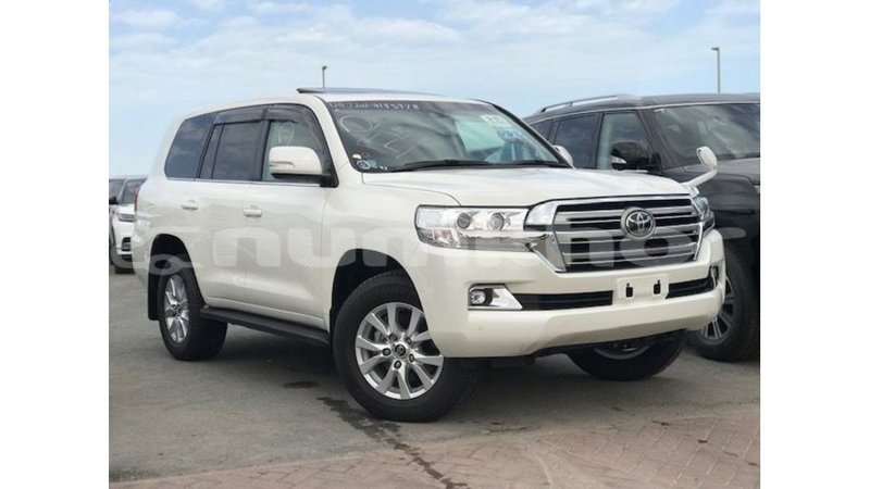 Big with watermark toyota land cruiser bumthang import dubai 3345