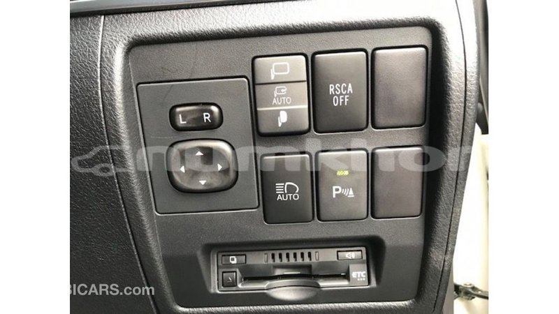 Big with watermark toyota land cruiser bumthang import dubai 3345