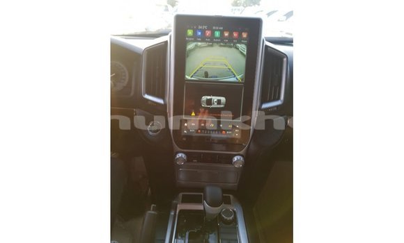 Buy Import Toyota Land Cruiser Other Car in Import - Dubai in Bumthang Buy Import Toyota Land Cruiser Other Car in Import - Dubai in Bumthang