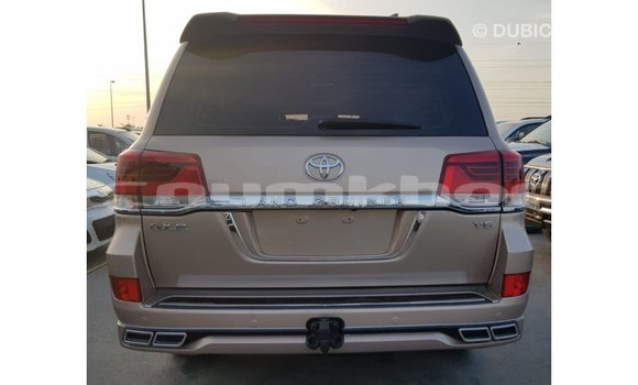 Buy Import Toyota Land Cruiser Other Car in Import - Dubai in Bumthang Buy Import Toyota Land Cruiser Other Car in Import - Dubai in Bumthang