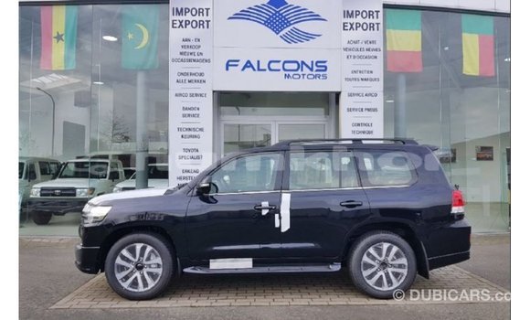 Buy Import Toyota Land Cruiser Black Car in Import - Dubai in Bumthang Buy Import Toyota Land Cruiser Black Car in Import - Dubai in Bumthang