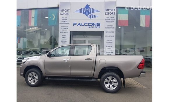 Buy Import Toyota Hilux Other Car in Import - Dubai in Bumthang Buy Import Toyota Hilux Other Car in Import - Dubai in Bumthang