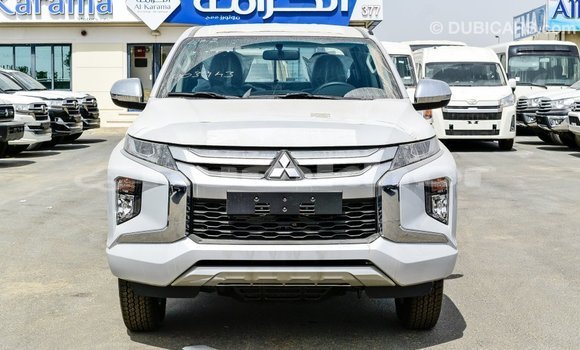 Buy Import Mitsubishi L200 White Car in Import - Dubai in Bumthang Buy Import Mitsubishi L200 White Car in Import - Dubai in Bumthang