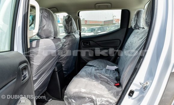 Buy Import Mitsubishi L200 White Car in Import - Dubai in Bumthang Buy Import Mitsubishi L200 White Car in Import - Dubai in Bumthang