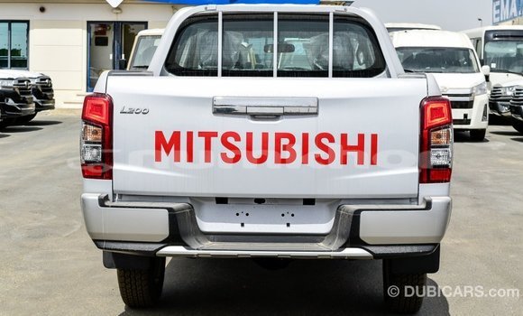 Buy Import Mitsubishi L200 White Car in Import - Dubai in Bumthang Buy Import Mitsubishi L200 White Car in Import - Dubai in Bumthang