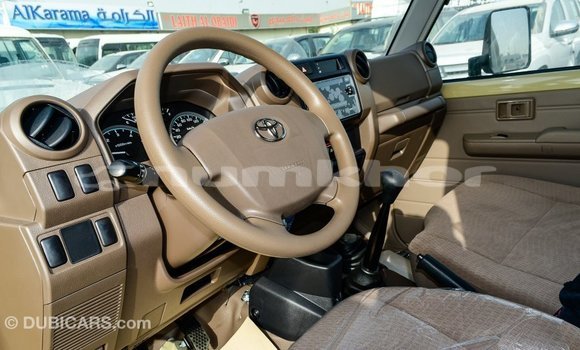 Buy Import Toyota Land Cruiser Beige Car in Import - Dubai in Bumthang Buy Import Toyota Land Cruiser Beige Car in Import - Dubai in Bumthang