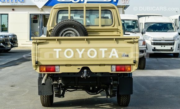 Buy Import Toyota Land Cruiser Beige Car in Import - Dubai in Bumthang Buy Import Toyota Land Cruiser Beige Car in Import - Dubai in Bumthang