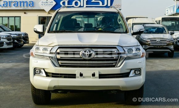 Buy Import Toyota Land Cruiser White Car in Import - Dubai in Bumthang Buy Import Toyota Land Cruiser White Car in Import - Dubai in Bumthang