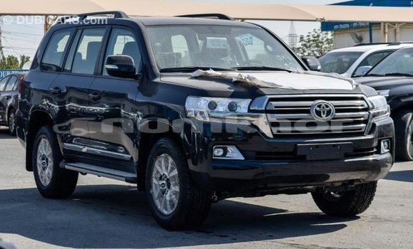 Buy Import Toyota Land Cruiser Black Car in Import - Dubai in Bumthang Buy Import Toyota Land Cruiser Black Car in Import - Dubai in Bumthang