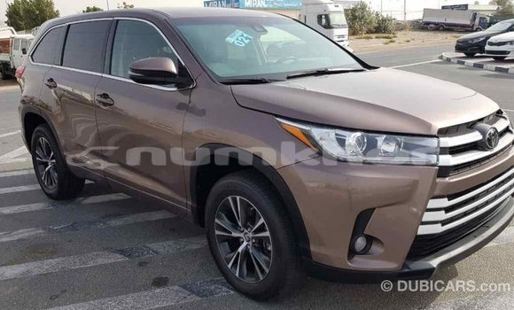 Buy Import Toyota Highlander Brown Car in Import - Dubai in Bumthang Buy Import Toyota Highlander Brown Car in Import - Dubai in Bumthang